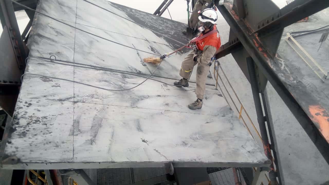 Aseo industrial en planta